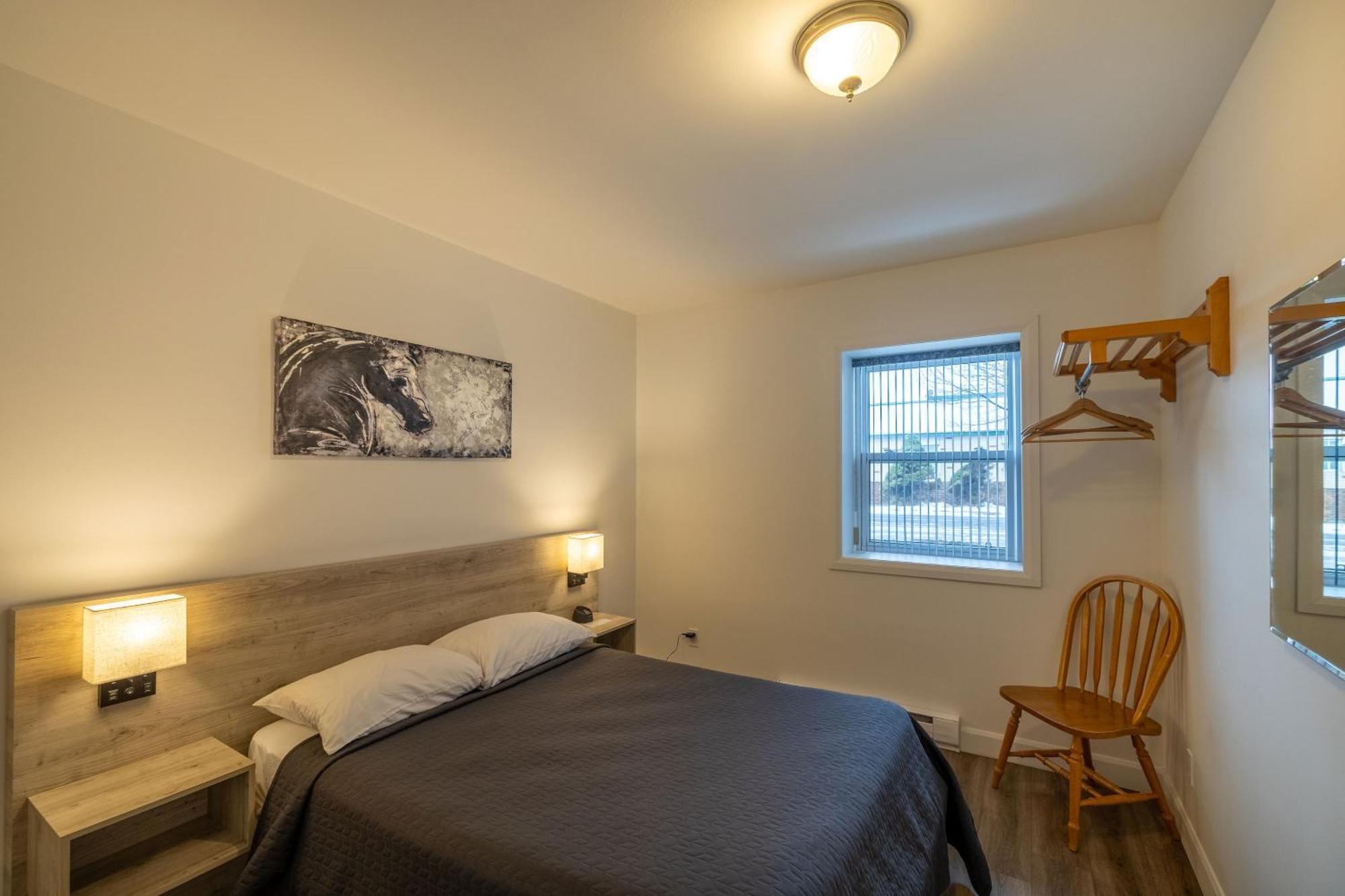 Motel Et Condo Chez Charley Sainte-Anne-de-Beaupré Eksteriør bilde